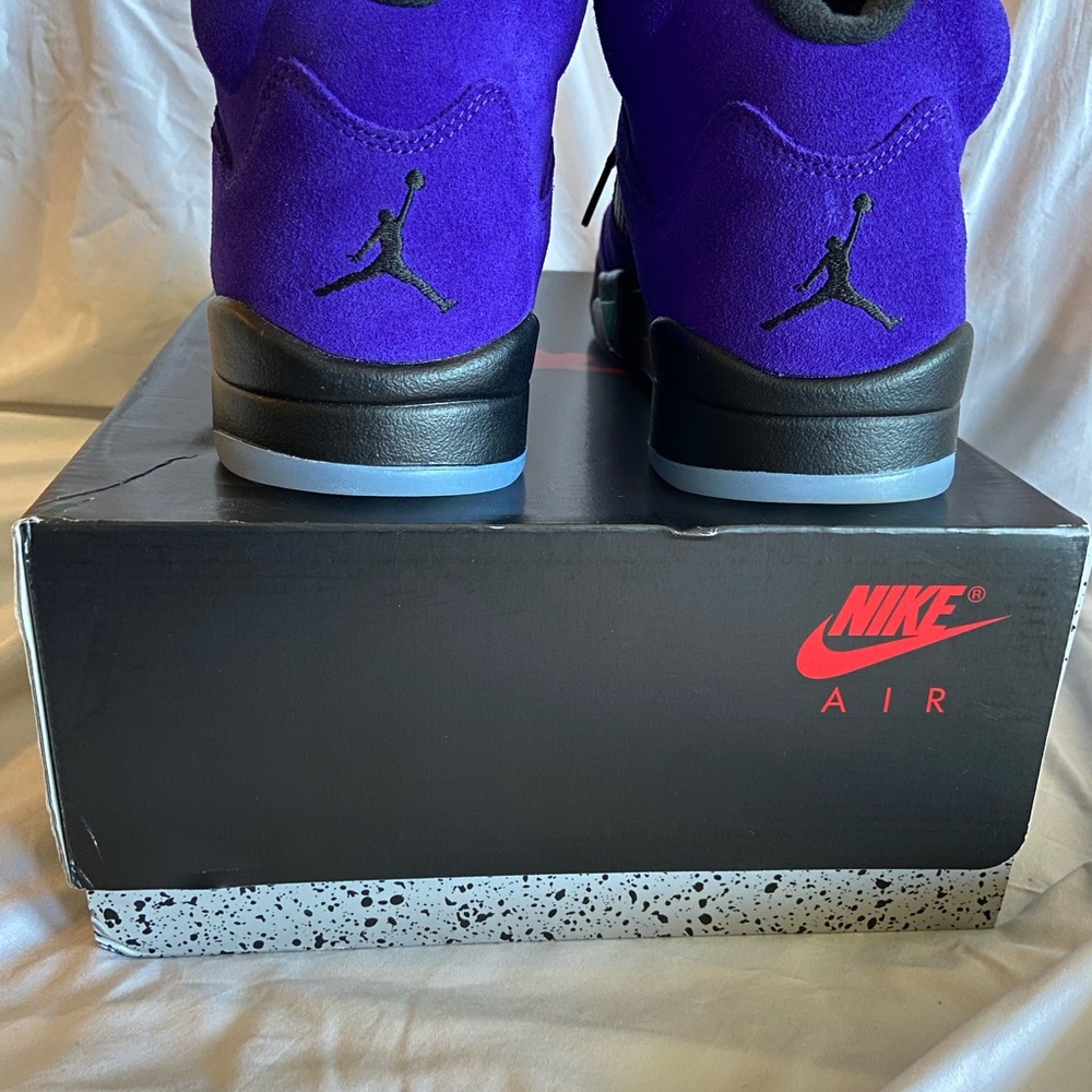Air Jordan 5 alternate grapes - Picture 3 of 3